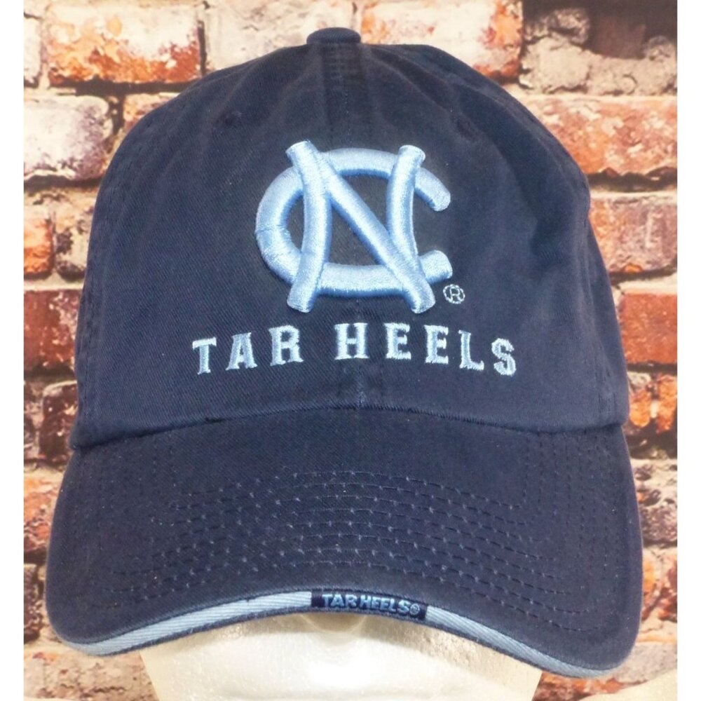 North Carolina Tar Heels Adjustable Navy Blue Cap By‎ Team Starter